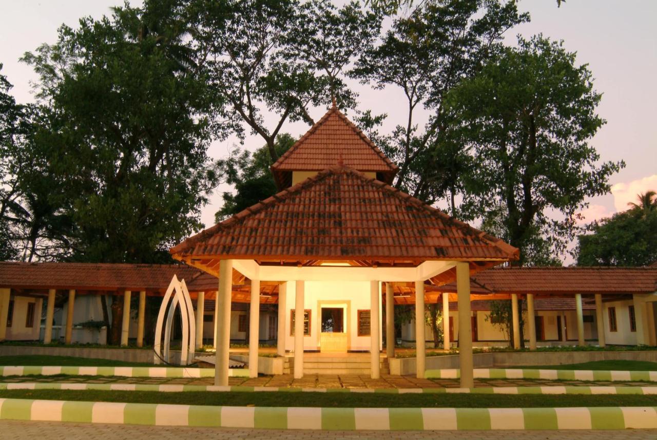 Ktdc Kumarakom Gateway Resort Alappuzha Zewnętrze zdjęcie