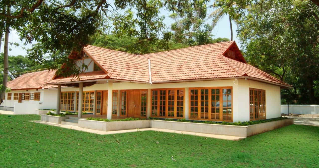 Ktdc Kumarakom Gateway Resort Alappuzha Zewnętrze zdjęcie