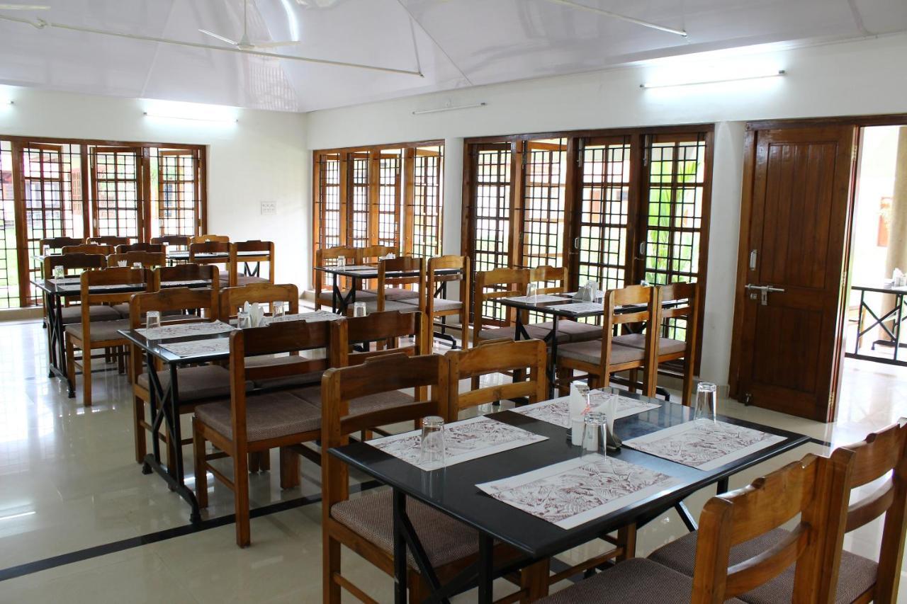 Ktdc Kumarakom Gateway Resort Alappuzha Zewnętrze zdjęcie